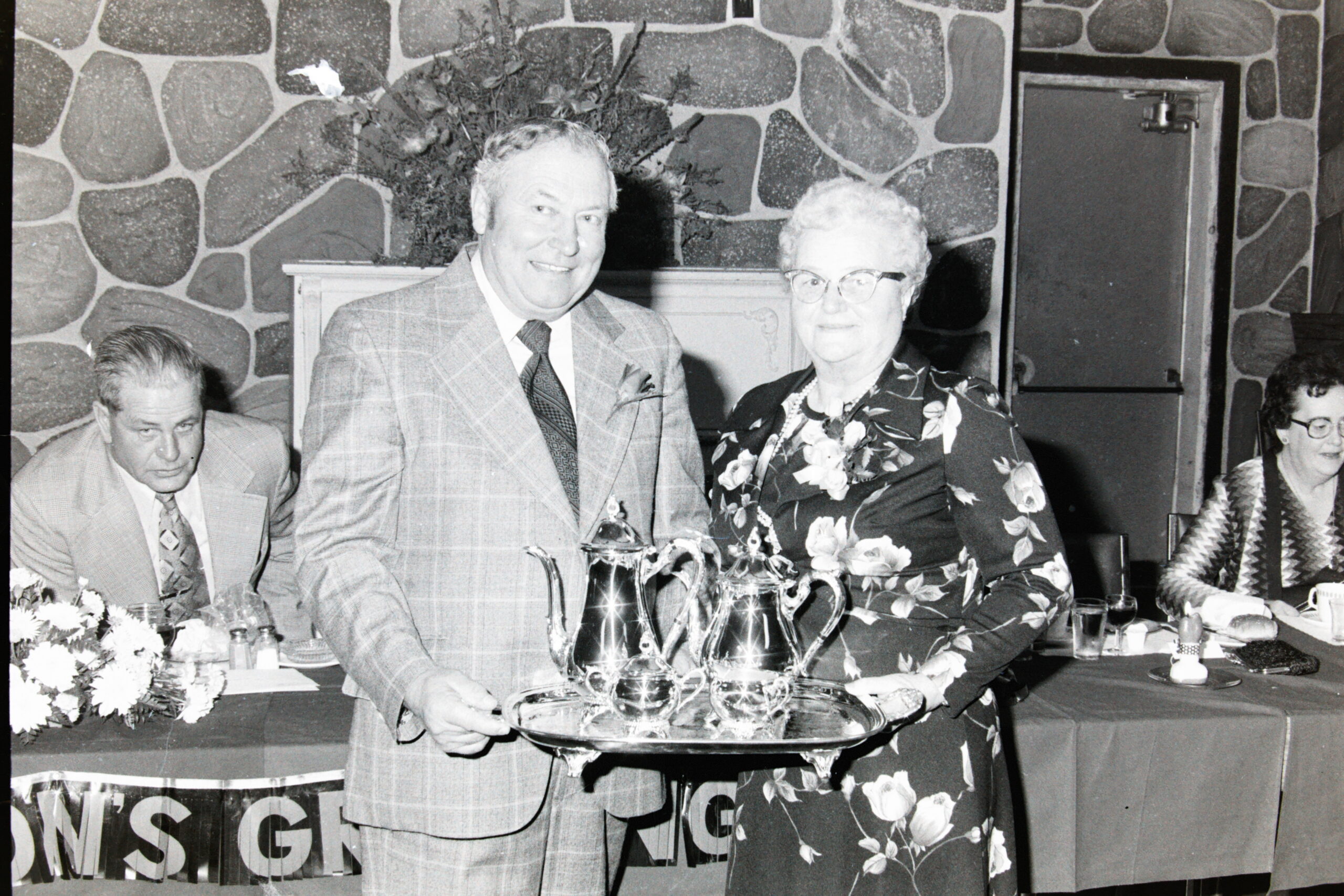 Dec 14, 1977